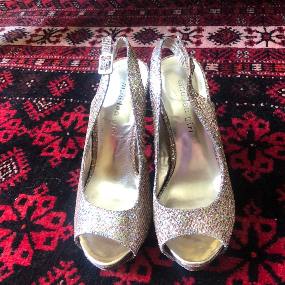 Sparkle gold stilettos